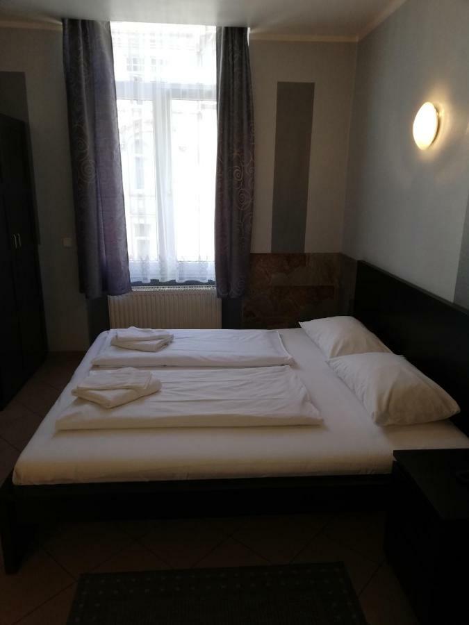 Angel Hotel Frankfurt am Main Bagian luar foto